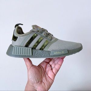 Adidas women's nmd r1 olive green Clearance